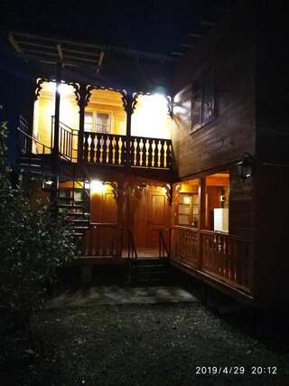 Гостевой дом Гостевой дом Олимп Пицунда Трехместный номер «Комфорт» с душем-11